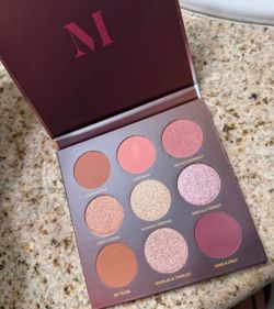 Morphe eyeshadow palette