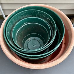 Set of 6 Plant Pots – Different Sizes