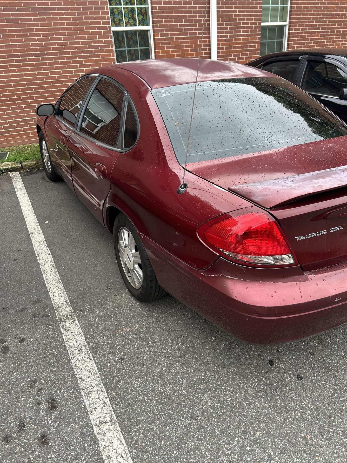 2005 Ford Taurus
