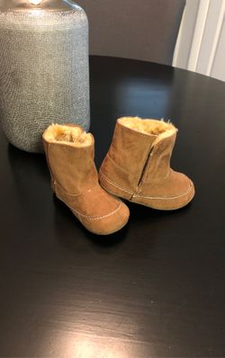 NEW Koala kids winter booties 5c