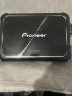 Pioneer 5 channel amp