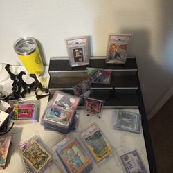 HUGE SPORTS CARD LOT 