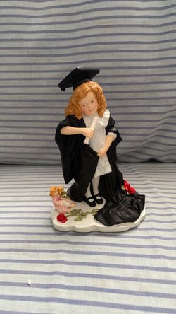 THE GRADUATE H5559