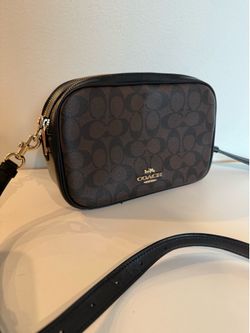 Women’s coach purse