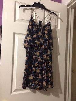 Size M dress euc