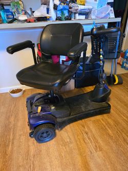Merits 3 Wheeled Mobility Scooter