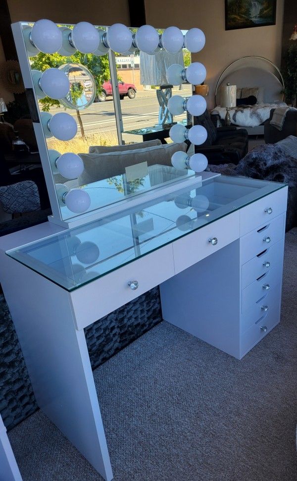 White Vanity with Mirror LED Light & Bluetooth Speaker New