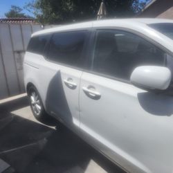 2017 Kia Sedona Parts