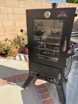 Smoker- Smoke Hollow
