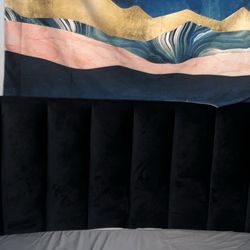 King Bed & Bed Frame 