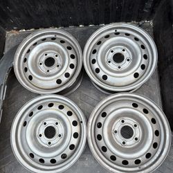 15 X 6 Steel Wheels