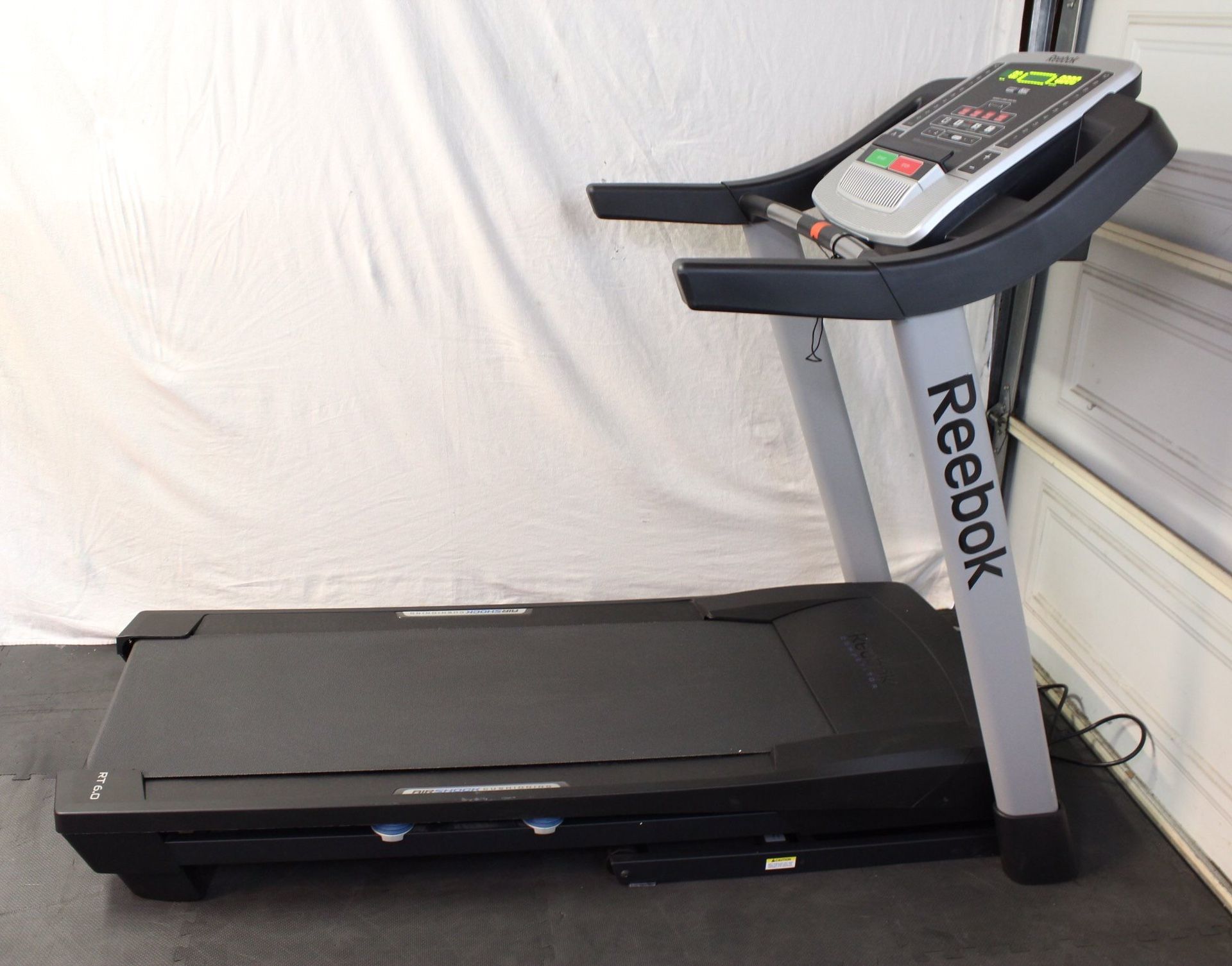 Reebok Competitor RT 6.0 Treadmill Walk Run Jog Trainer Exercise Machi for Sale in San Dimas CA OfferUp