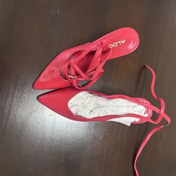 Aldo Red Heals