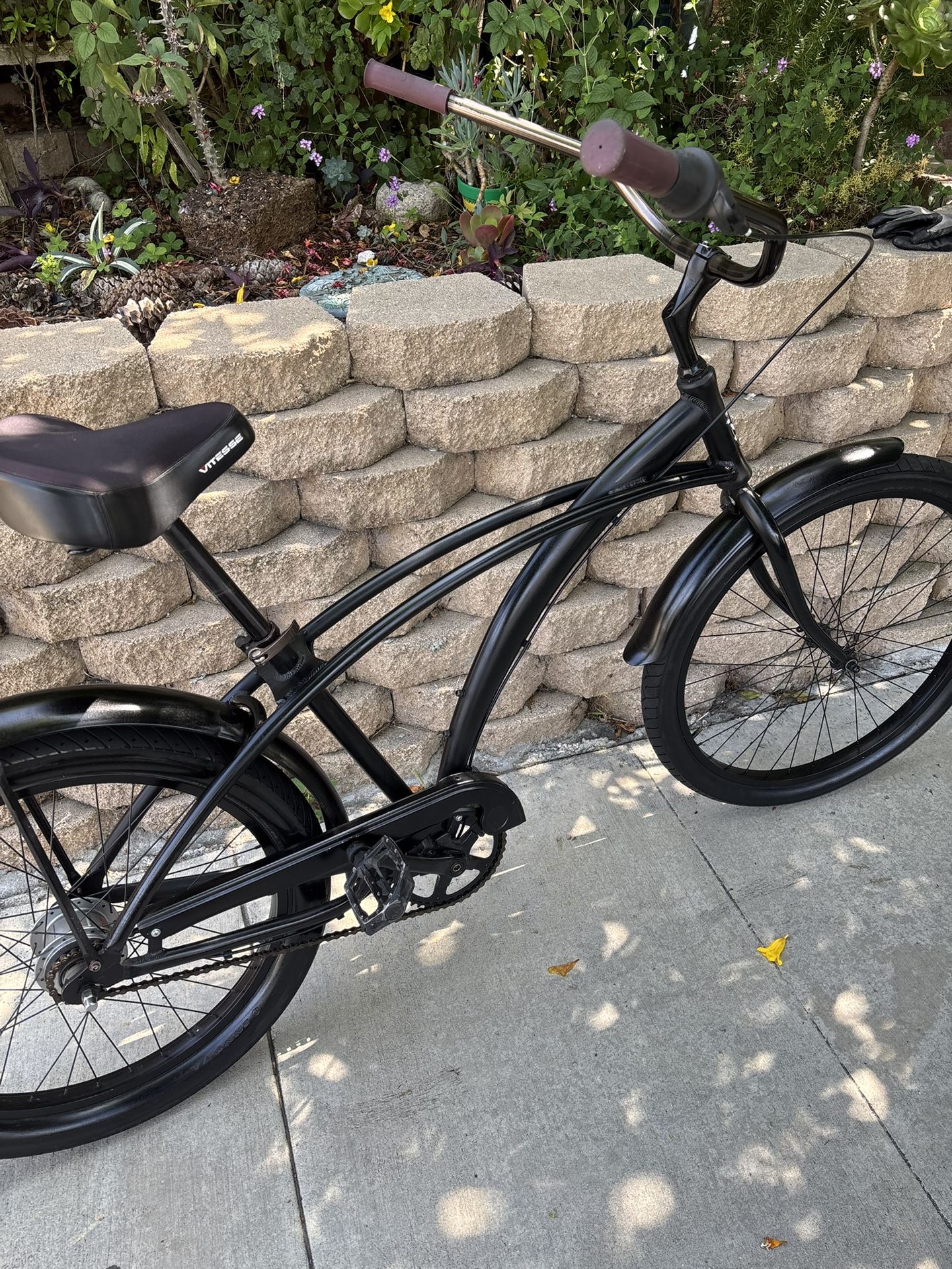 PHAT CYCLES 8 SPEED ON THE HUB