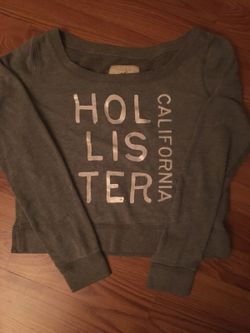 Hollister sweater