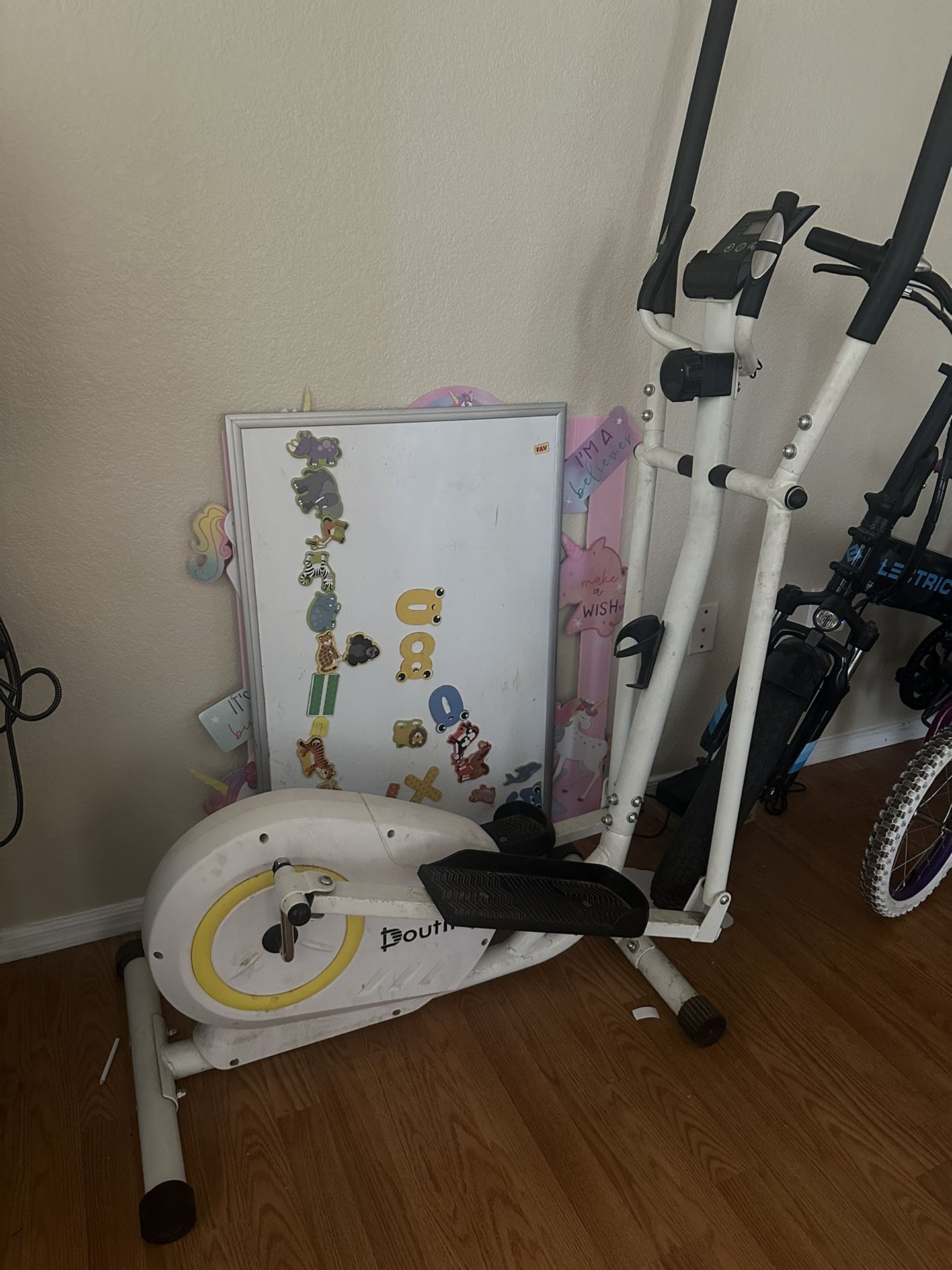 Doufit Elliptical Machine