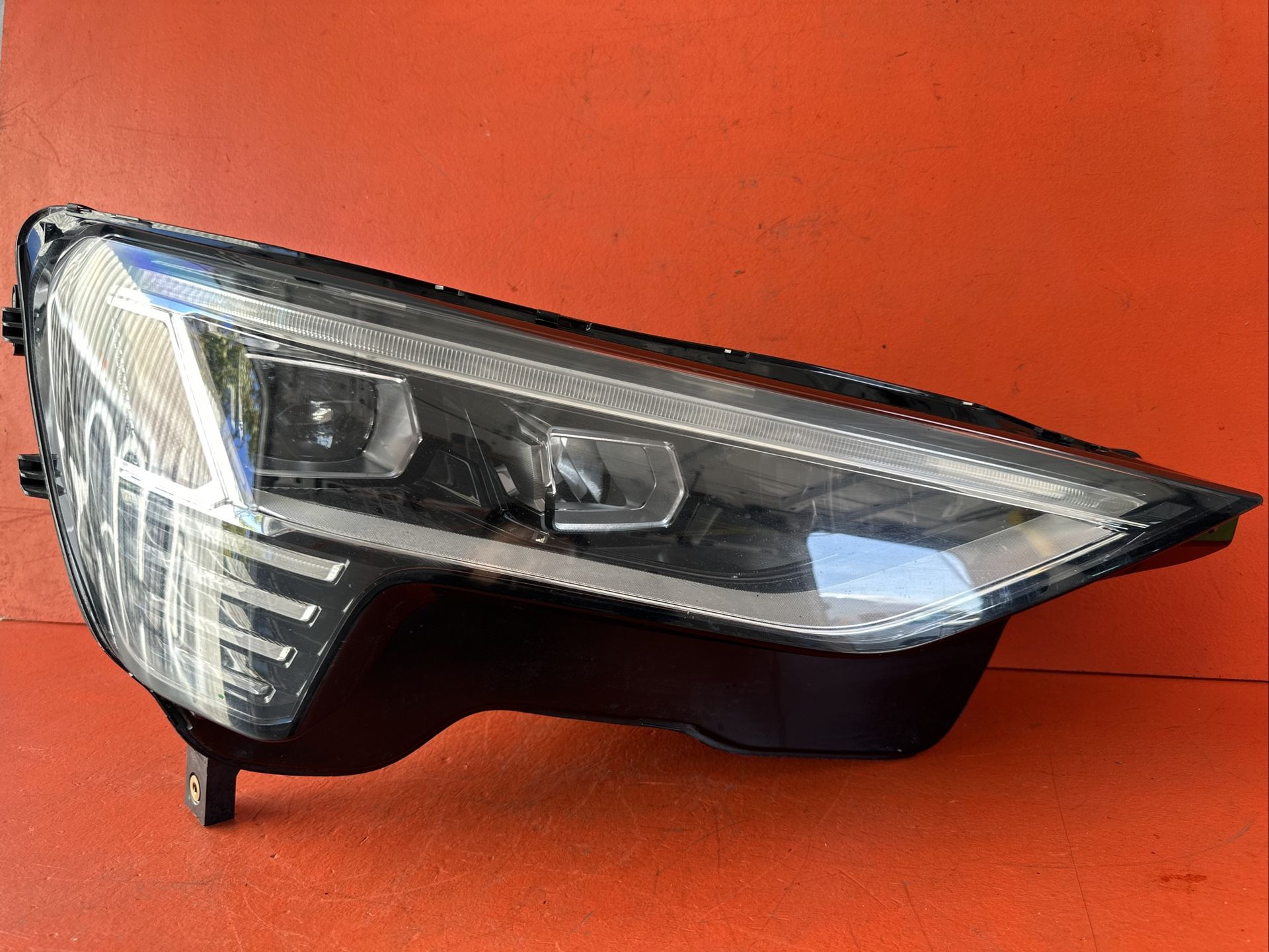 2019-2022 Audi E-Tron Headlight Right Side Led Oem 9KE941040B