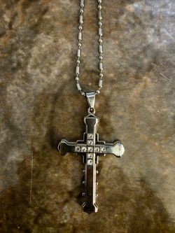 23" Silver Tone Cross Pendant Necklace with Crystal Accents – Unisex Christian Jewelry