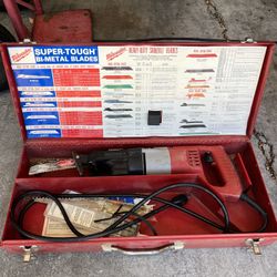 Milwaukee Sawzall Reciprocating Saw 