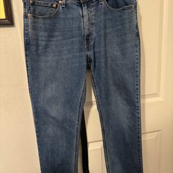 levi jeans 