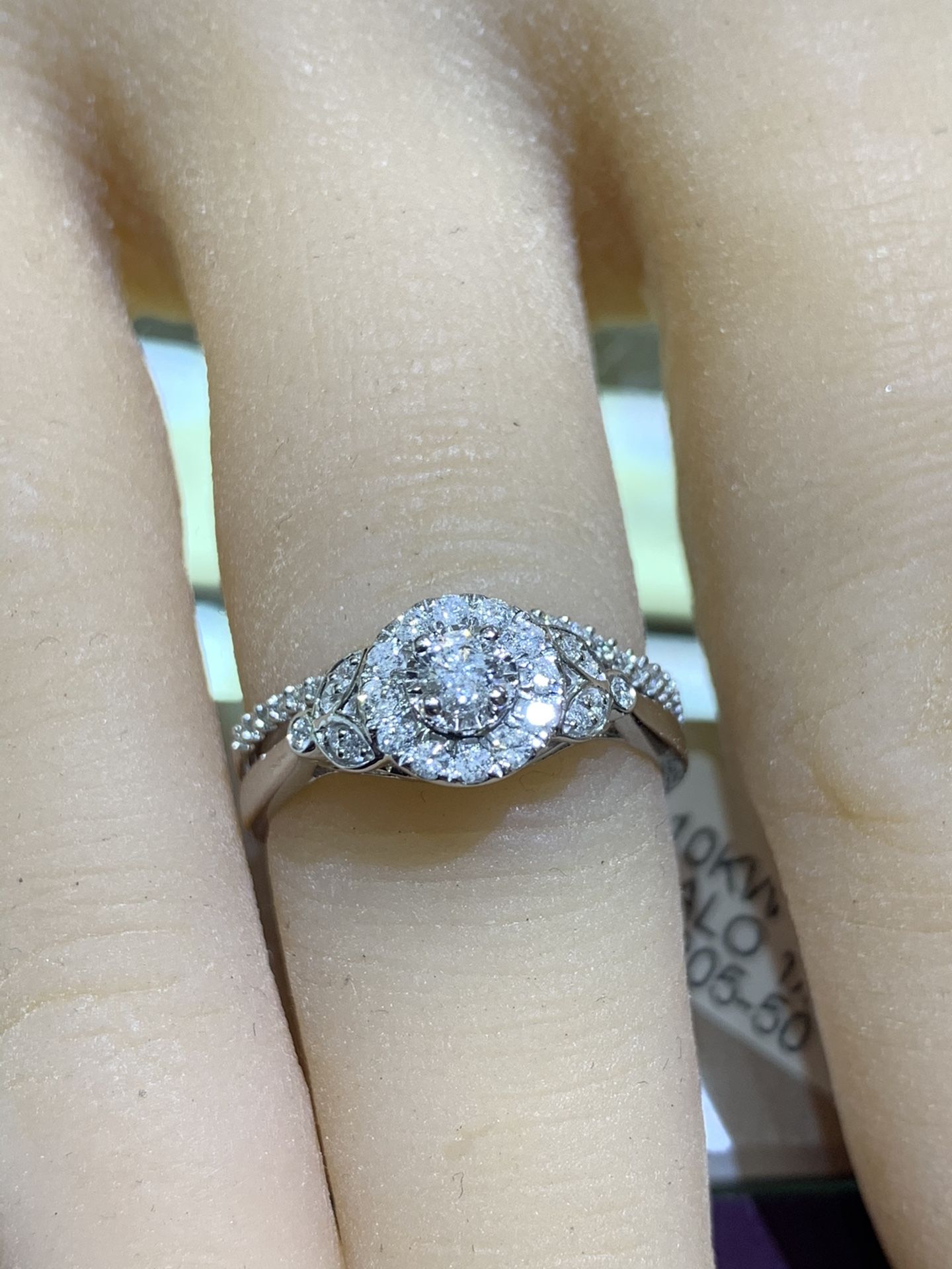10k white gold 1/2CTW wedding set no credit needed