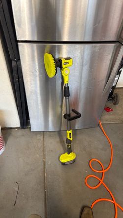 Ryobi Cordless Power Scrubber with Extension Pole