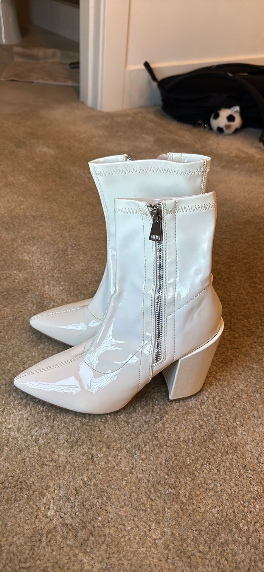 white high heel boots size 6