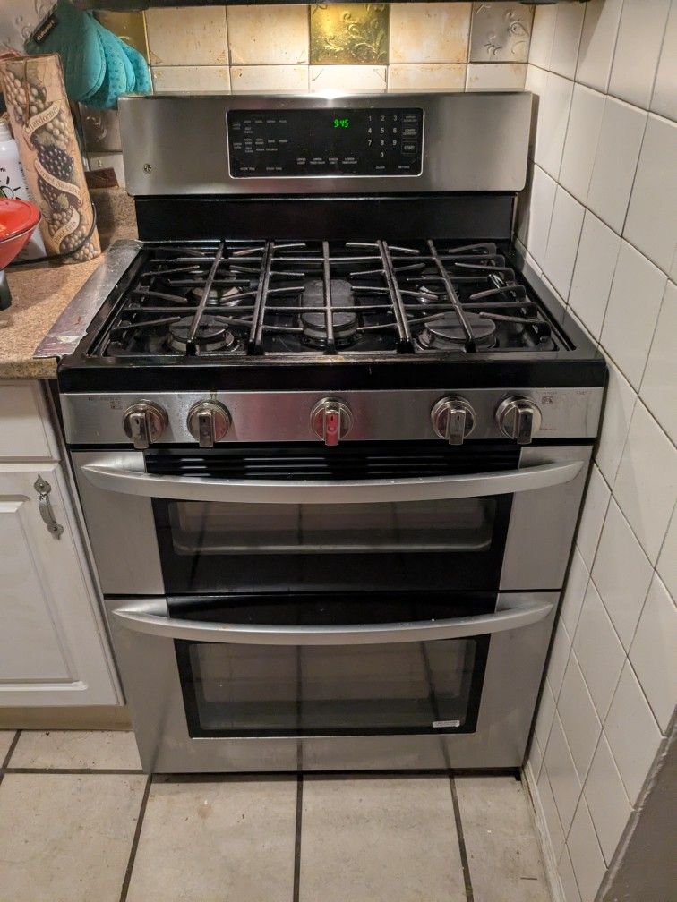 LG 5 Burner Double Oven Stainless Steel Gas Range