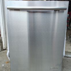 Stainless Dishwasher Delivered 