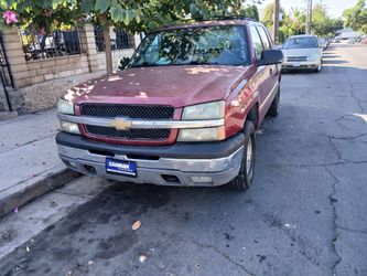 Chevy Avalanch Ano 2005 PLACAS AL Dia A TODA PRUEBA Mecanica