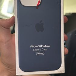 iPhone 16 Pro Max Case Blue Silicone