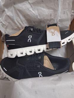 NEW IN BOX  ON CLOUD 6 WOMEN'S RUNNING SHOE  * SIZE:10.5