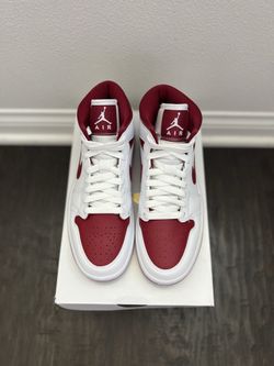 New Air Jordan Women’s 1 Mid White/Pomegranate Size 6.5