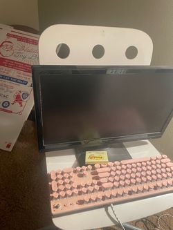 Desktop computer  an monitor