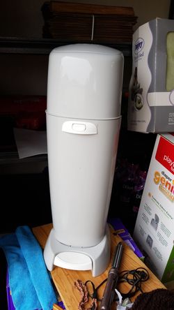 Diaper Genie $25