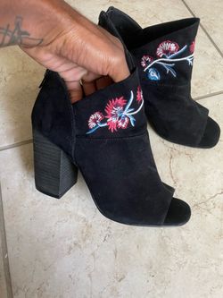 Carlos Santana Heels