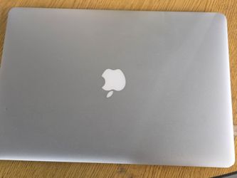 Apple MacBook Pro A1398 15 Inch Retina 2013 i7 16GB 5126B Intel Iris Pro 1536MB Silver