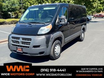 2014 Isuzu Commercial Van