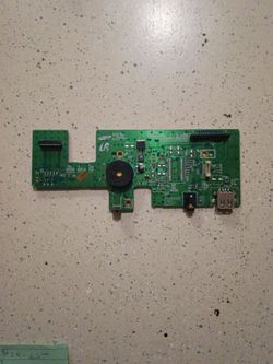 Samsung HT-D5100 Front