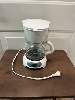 Mr. Coffee Coffee Maker Drip Brew with Glass Carafe Works