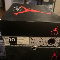 Jordan 4 