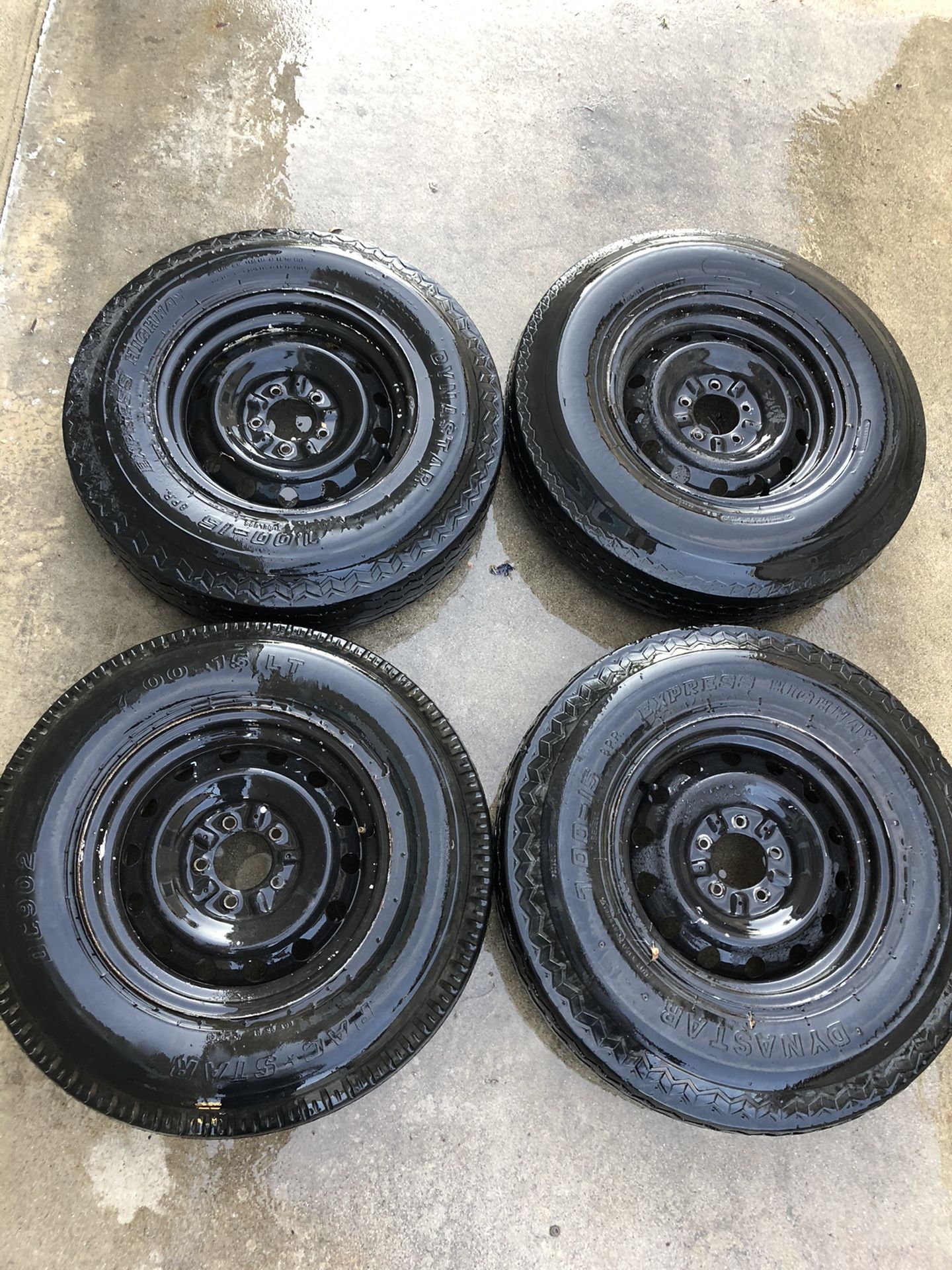 Trailer wheels and tire