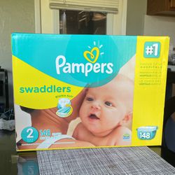 Pampers swaddlers 148 Count Size 2