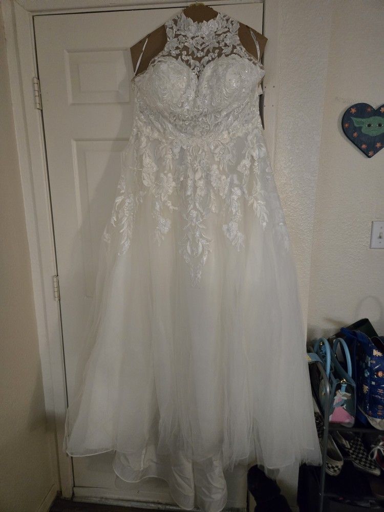 Wedding Dress NWT