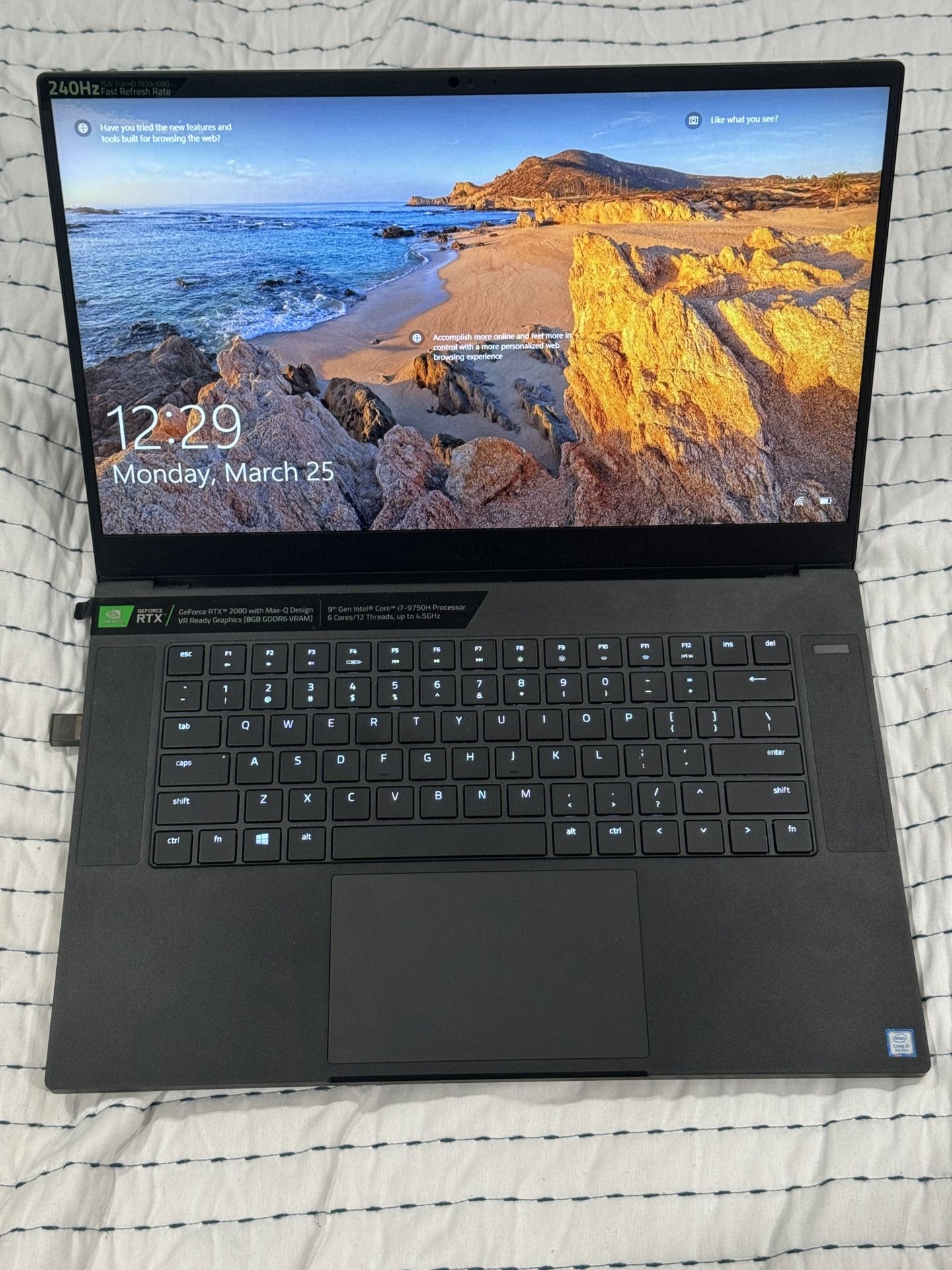 Razer Blade 15 Advanced 240hz (with 2 Tb Ssd & RTX 2080)