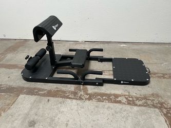 Hip Thrust Machine