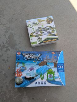 New Kids build a Track Set Bundle – Dino and Shark toys