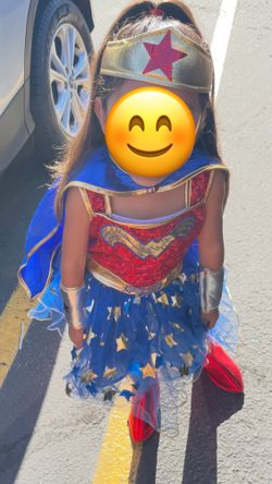 Girls Wonder Woman Costume Size 5