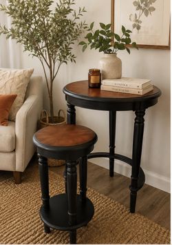 Nesting Side Tables / Accent Table Set