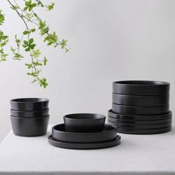 Costco 12-piece Dinnerware Set
